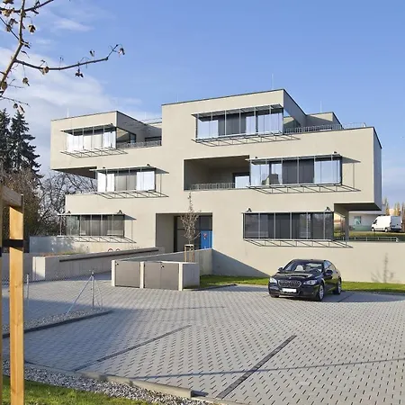 7 Ruzyne Apartment